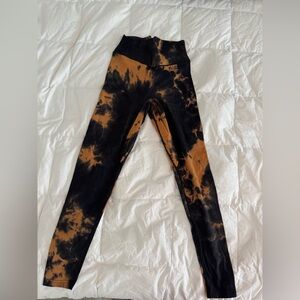 Butter Soft Tie-Dye Leggings - Black and Orange